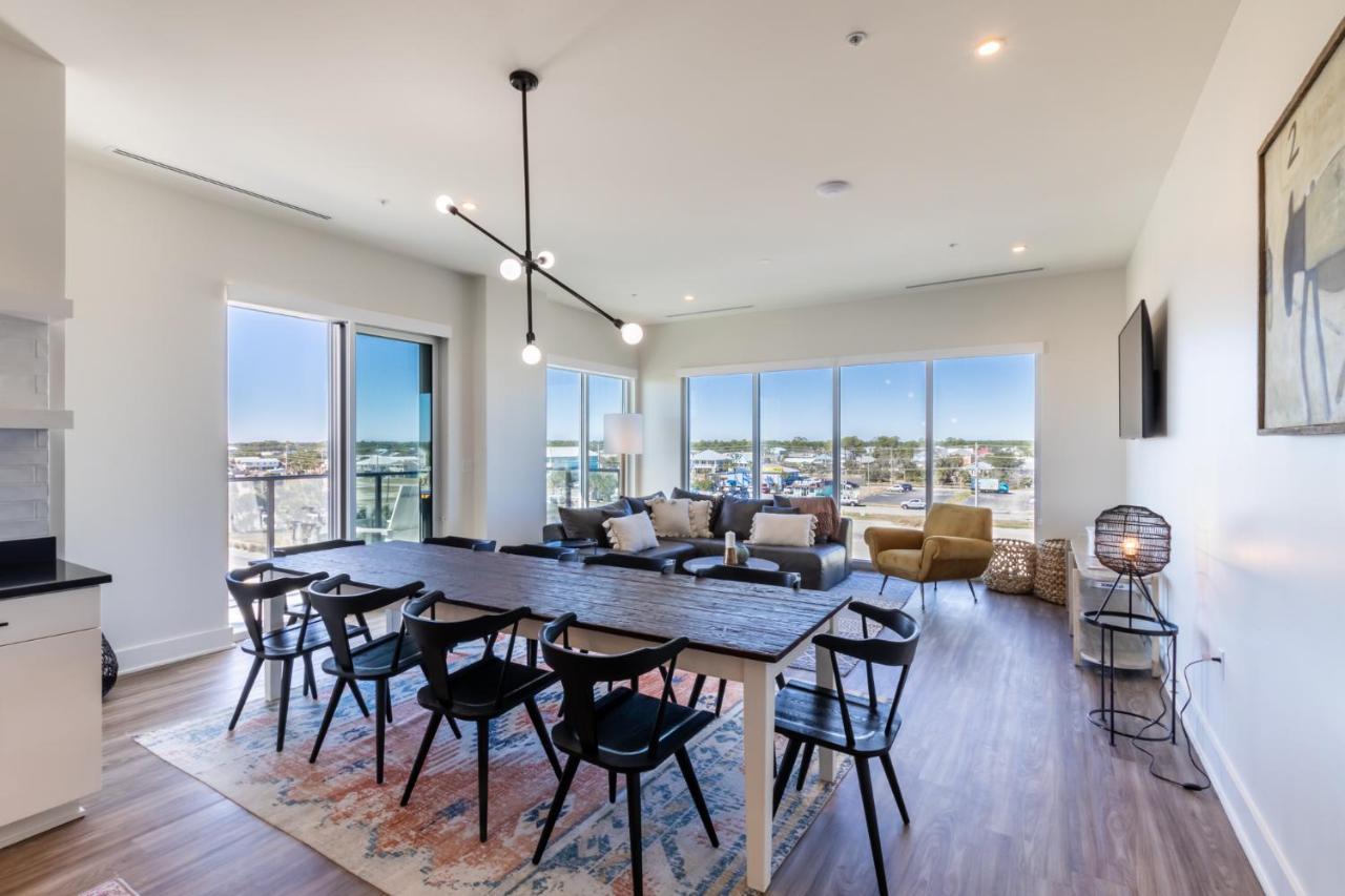 Elegant 4 Bedroom Luxury With Rooftop Pool Next To The Hangout * Gulf Shores