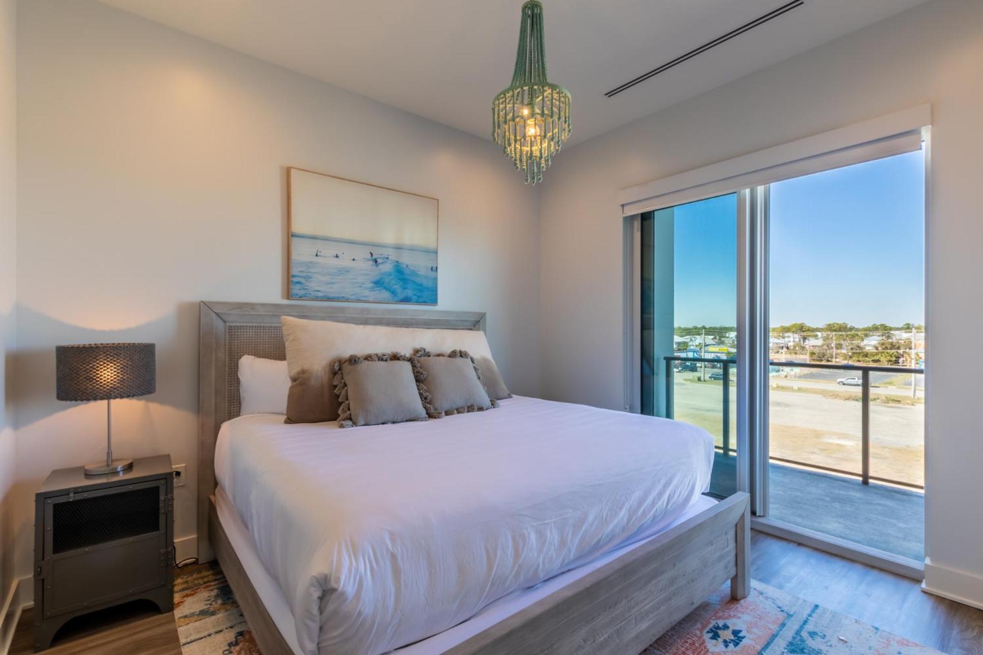 Elegant 4 Bedroom Luxury With Rooftop Pool Next To The Hangout * Gulf Shores