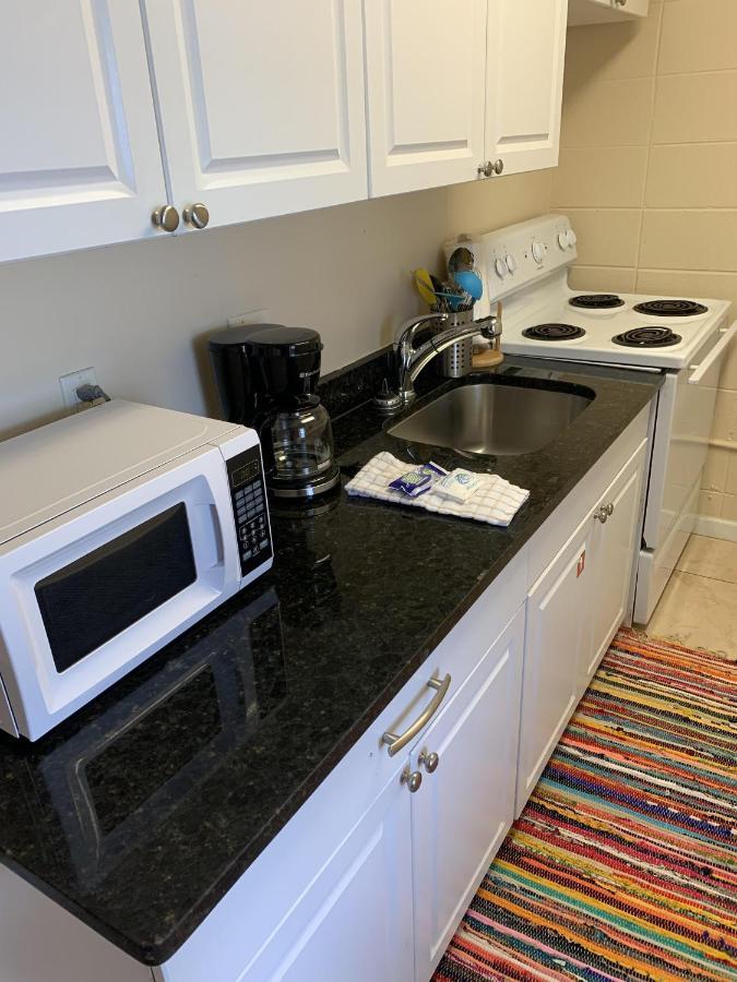 Holiday home Budget Friendly In The Heart Of Gulf Shores! *