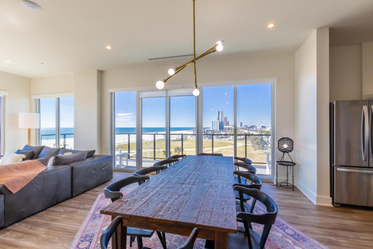 Holiday home Luxury 4 Bedroom Gulf View With Modern Appliances! Right Next To The Hangout!