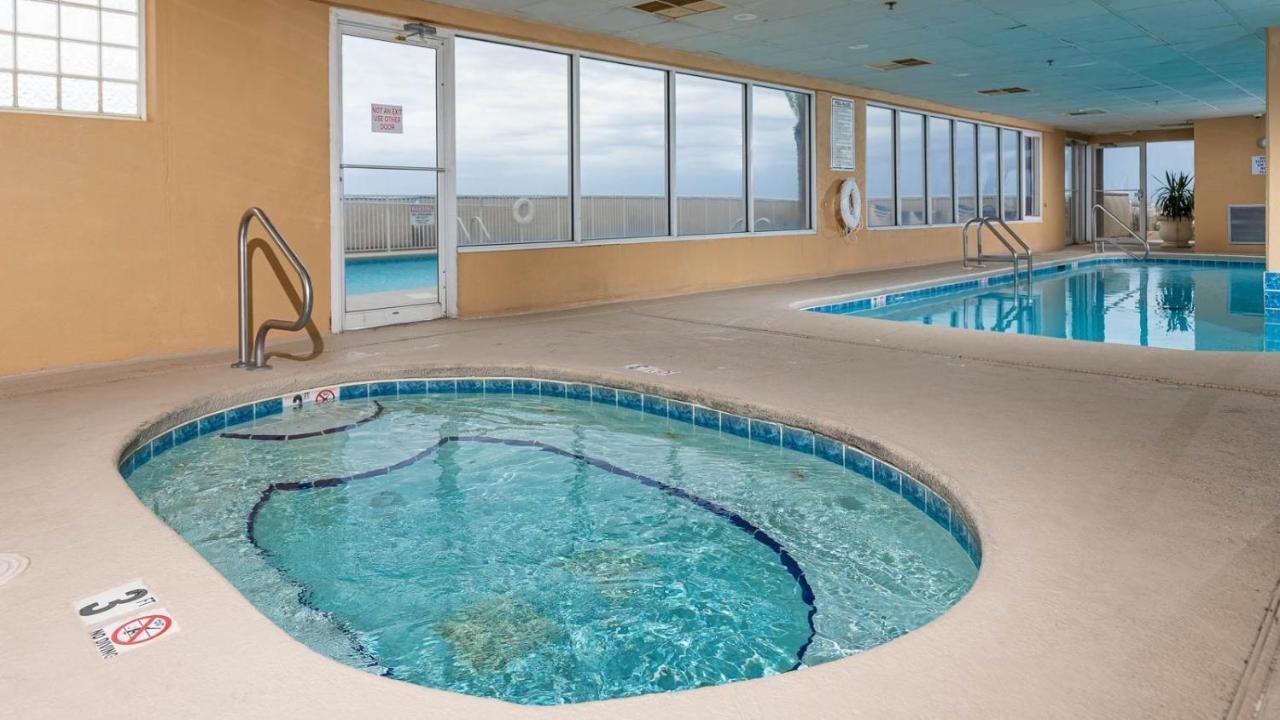 Apartment Royal Palms 708