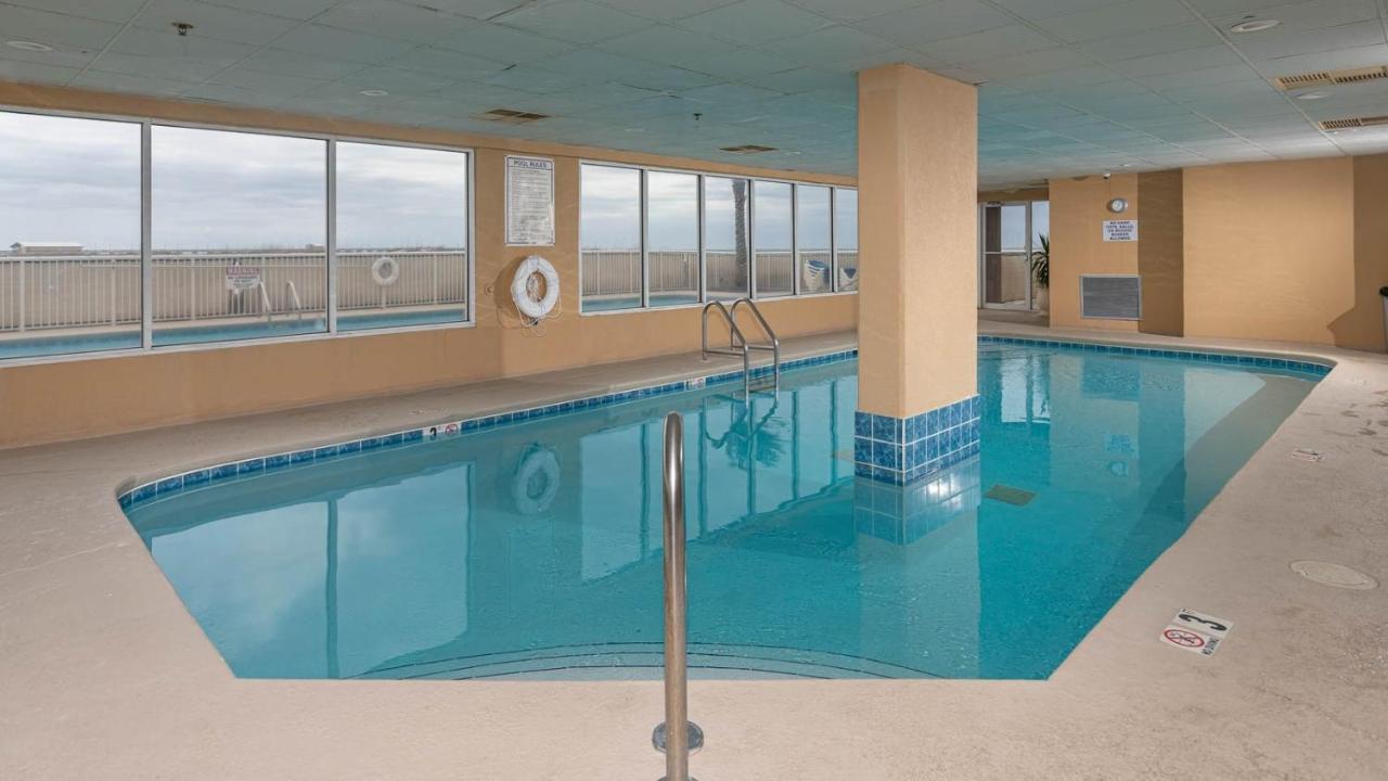 Apartment Royal Palms 708