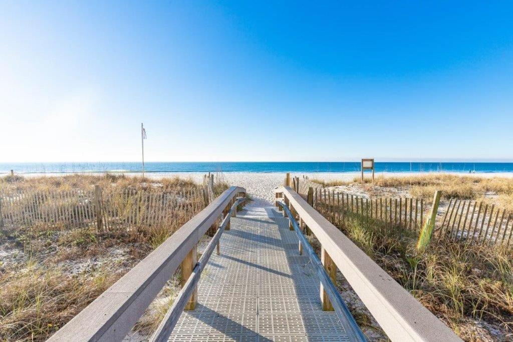 Lighthouse 403