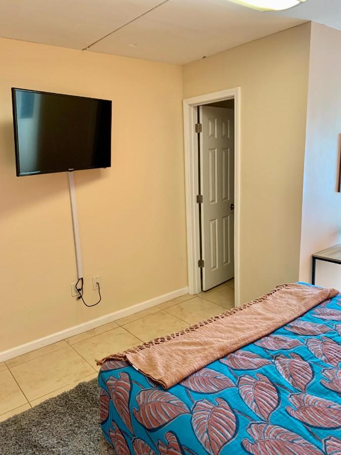 Holiday home Budget Friendly In The Heart Of Gulf Shores! *