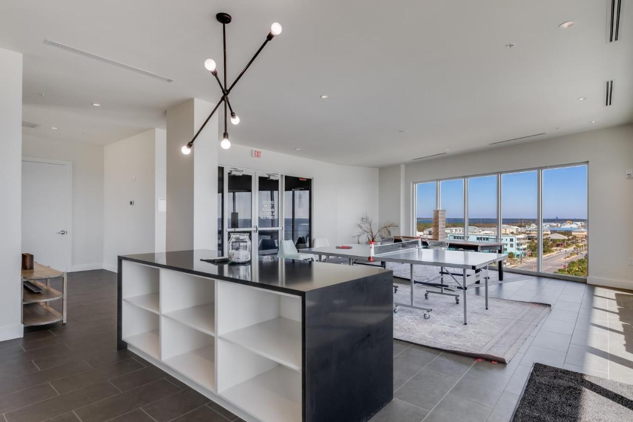 Luxury 4 Bedroom Gulf View With Modern Appliances! Right Next To The Hangout! Gulf Shores
