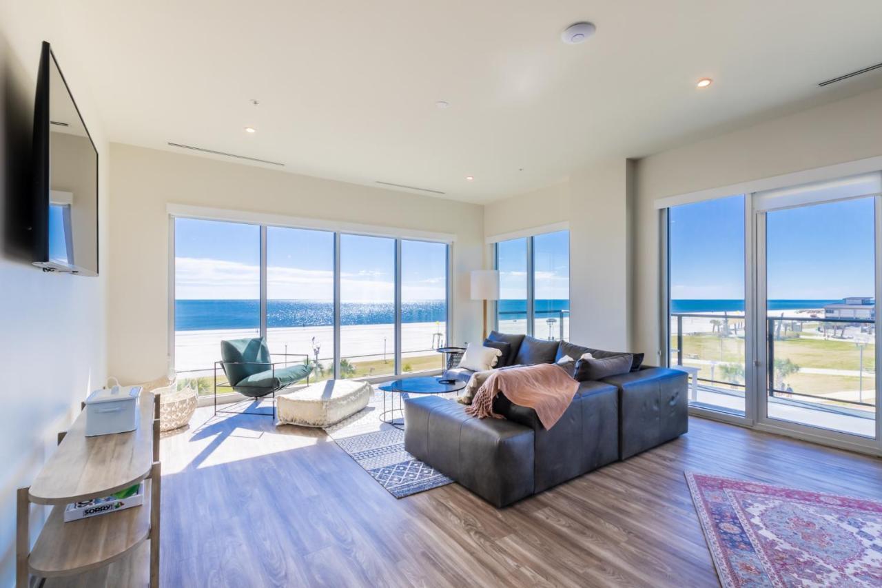 Holiday home Luxury 4 Bedroom Gulf View With Modern Appliances! Right Next To The Hangout!