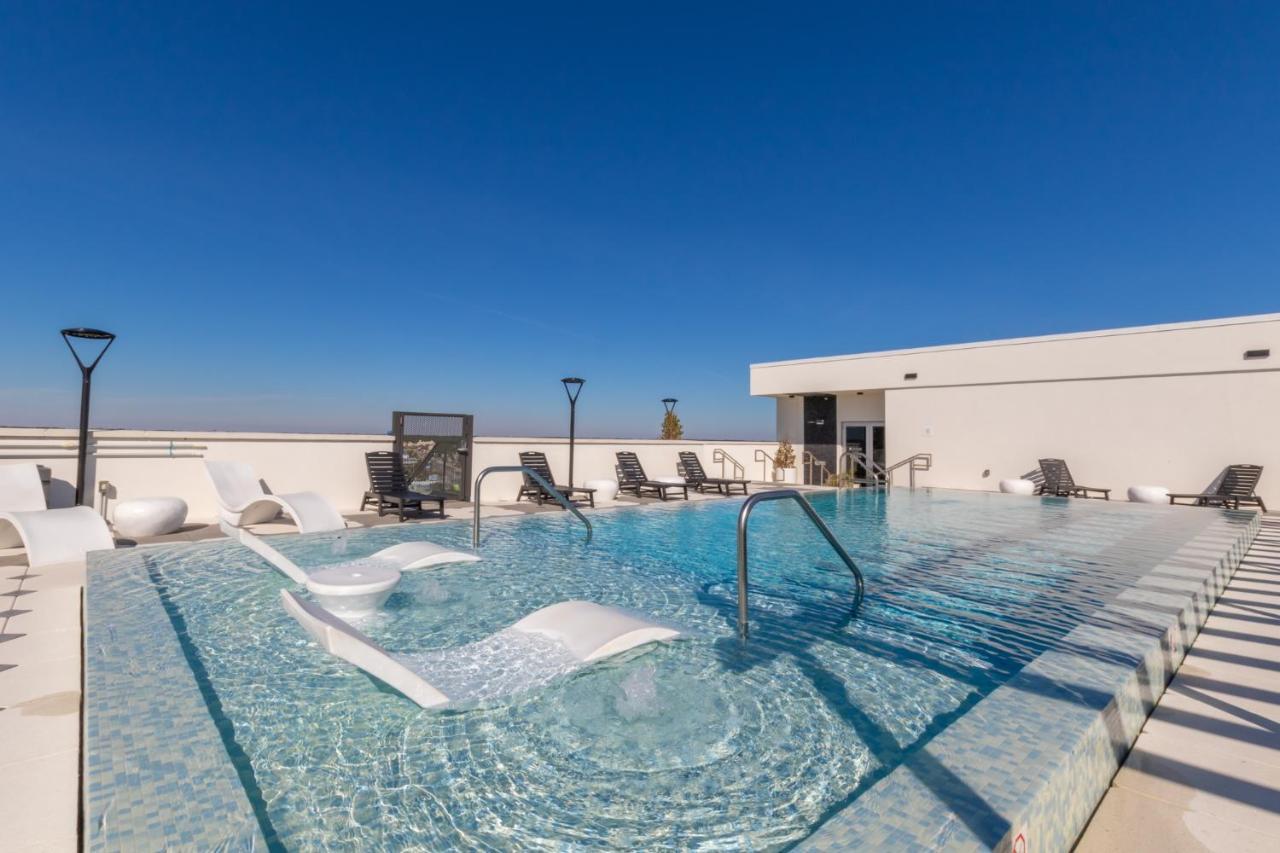 Holiday home Luxury 4 Bedroom Gulf View With Modern Appliances! Right Next To The Hangout!