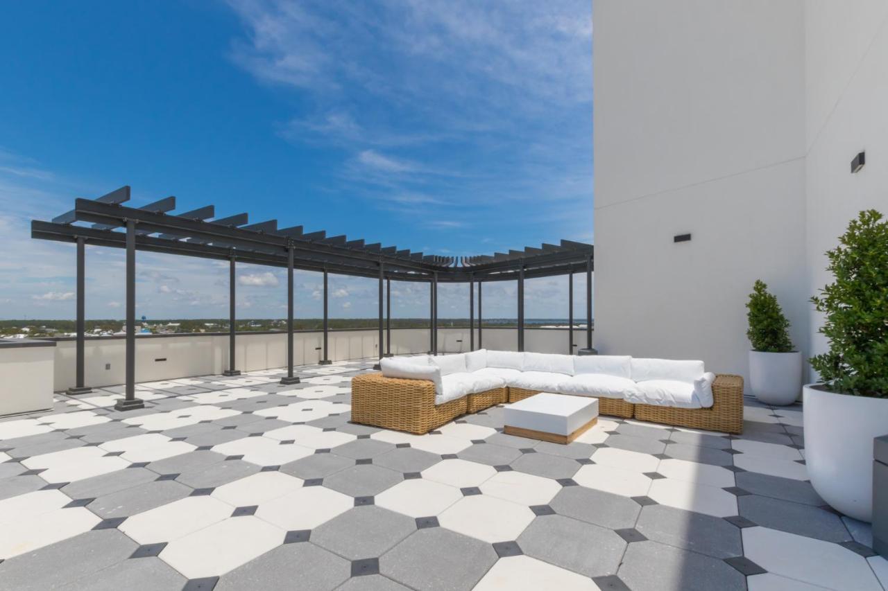 Holiday home Elegant 6 Bedroom With And Views, 2 Large Balconies, Next To The Hangout! *