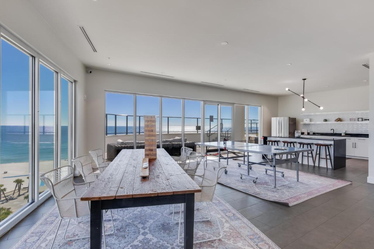 Elegant 6 Bedroom With And Views, 2 Large Balconies, Next To The Hangout!
