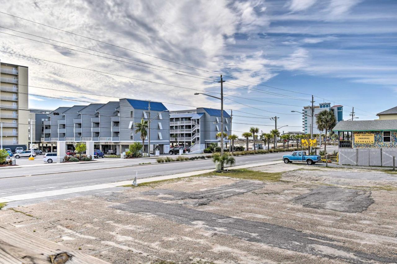 Apartment With Pool And Grill Walk To Beach! *