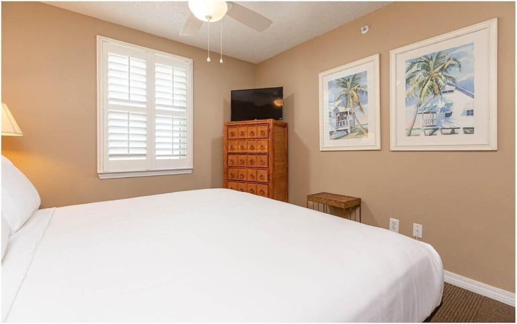 Royal Palms Unit 906 Holiday home