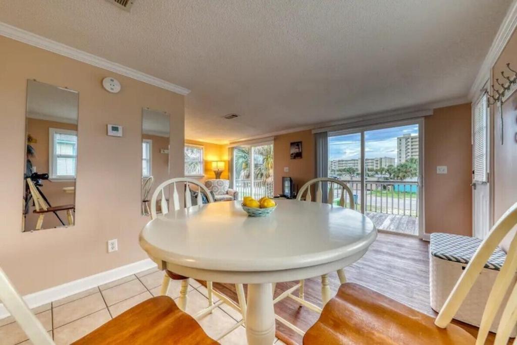 The House On 1st Avenue * Gulf Shores