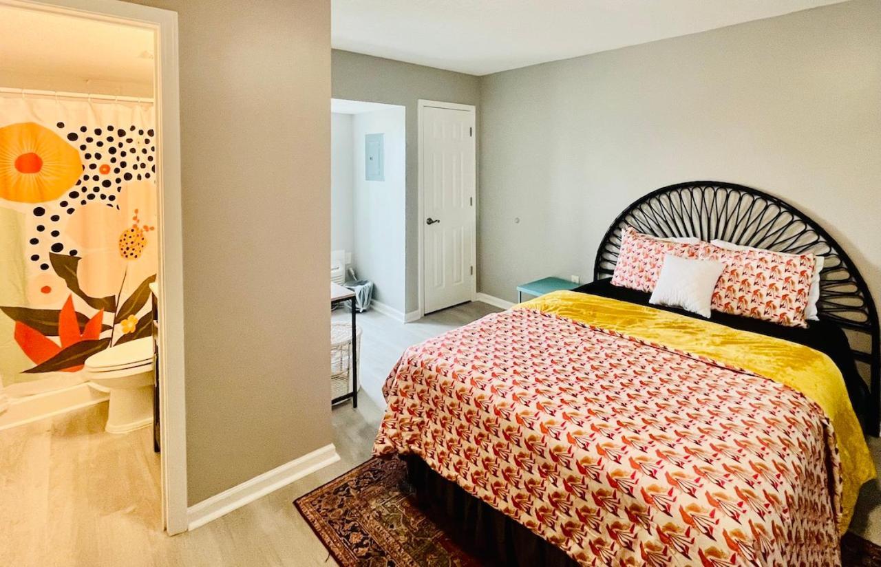 Budget Friendly In The Heart Of Gulf Shores! Holiday home Gulf Shores