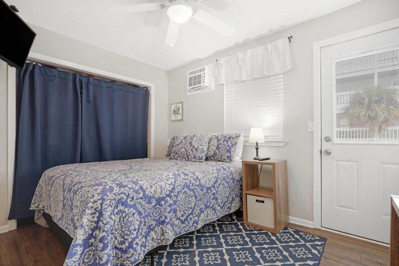 Apartment Moonraker #3 Gulf Shores