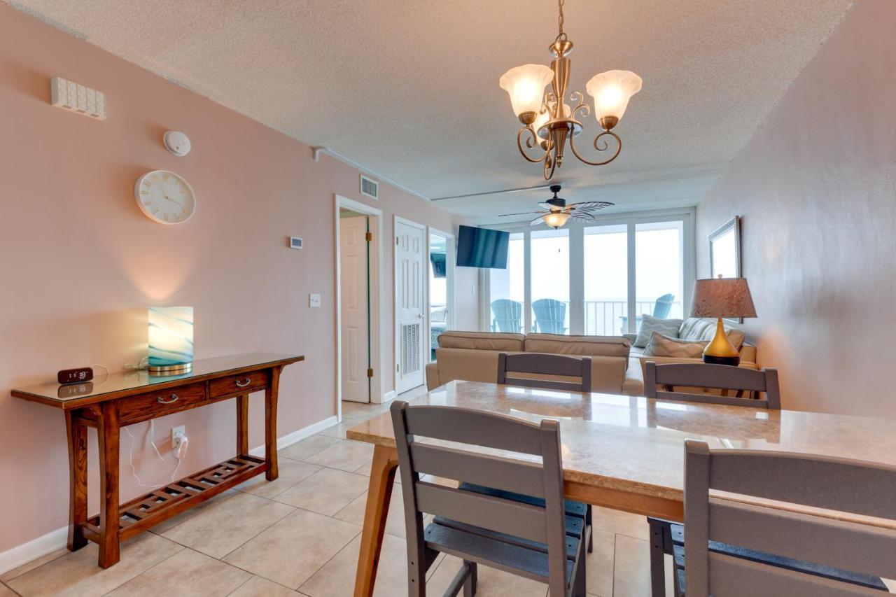 Apartment Oceanfront Haven With Pool And Beach Access *
