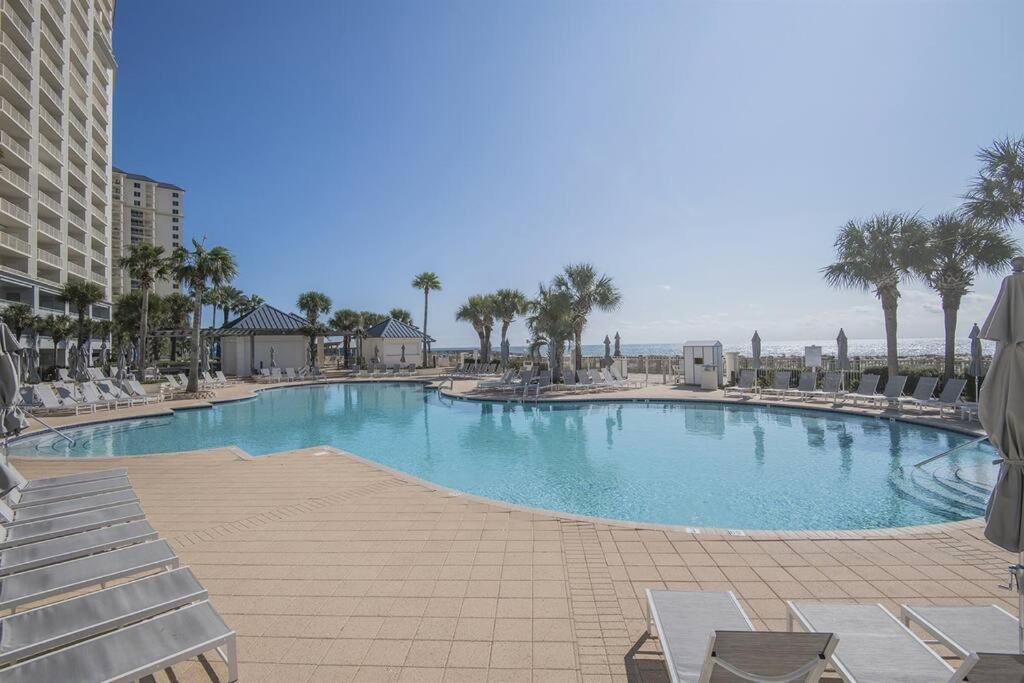 Club C1001 Amazing Corner Unit * Gulf Shores
