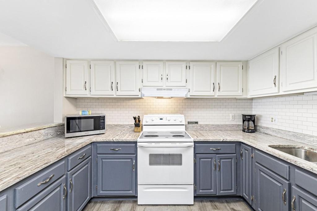 Holiday home Edgewater West Unit 85 *