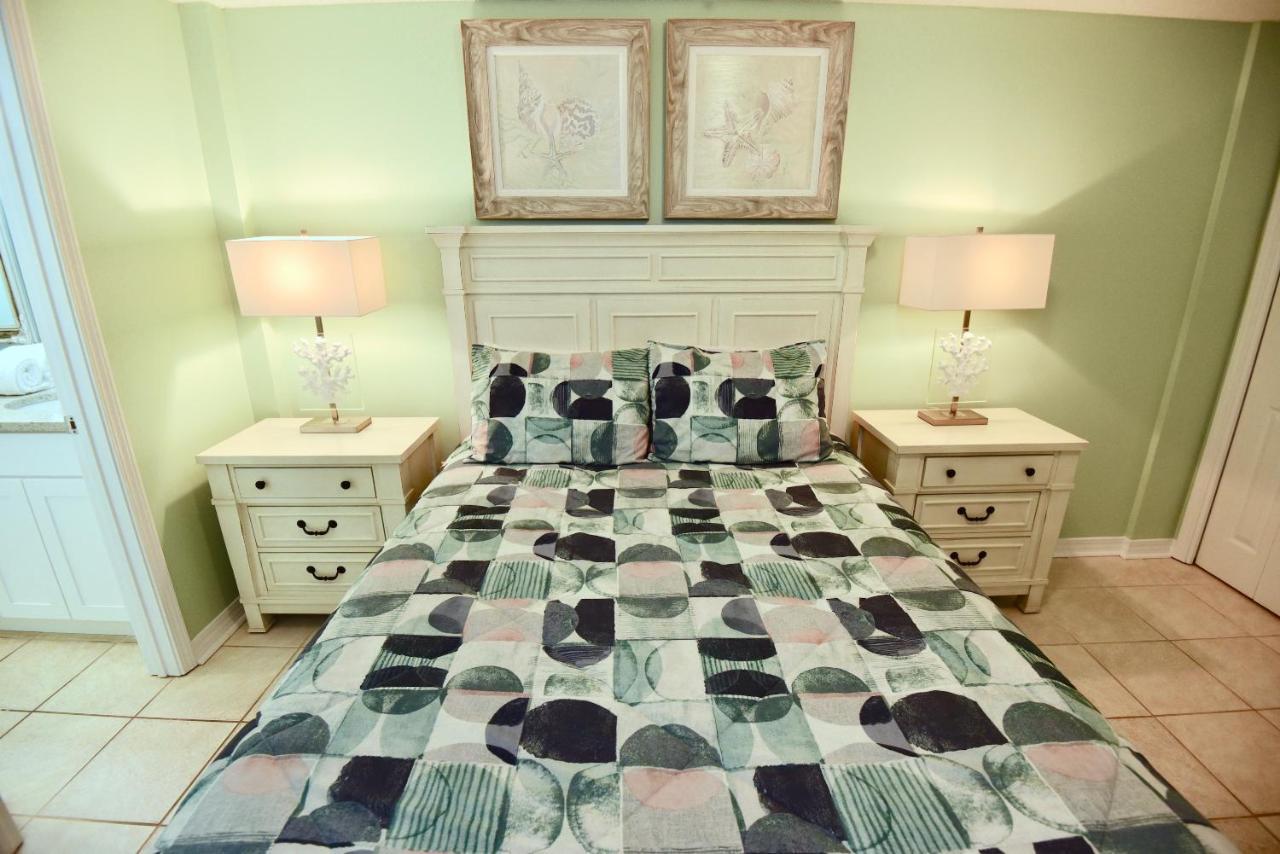Caribbean 402 Holiday home