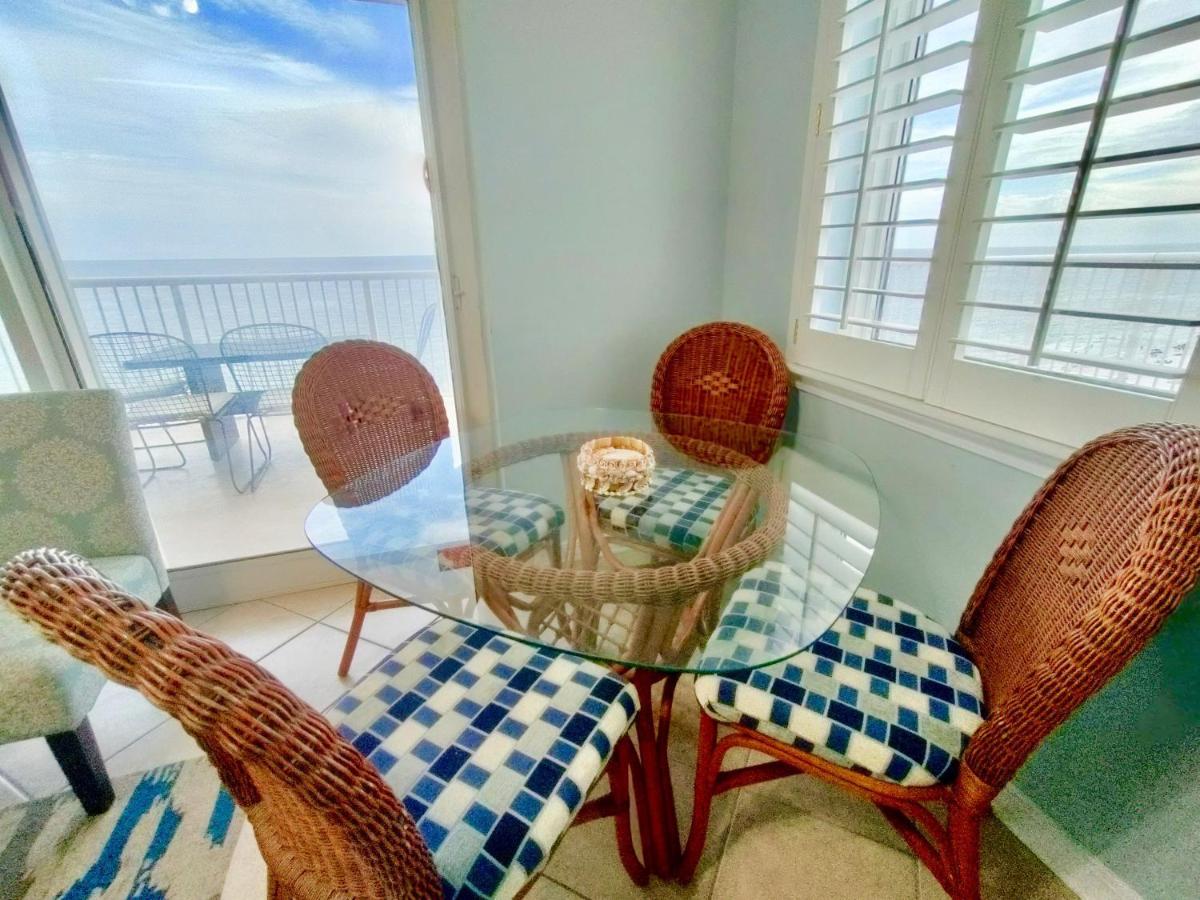 Royal Palms Penthouse 1407