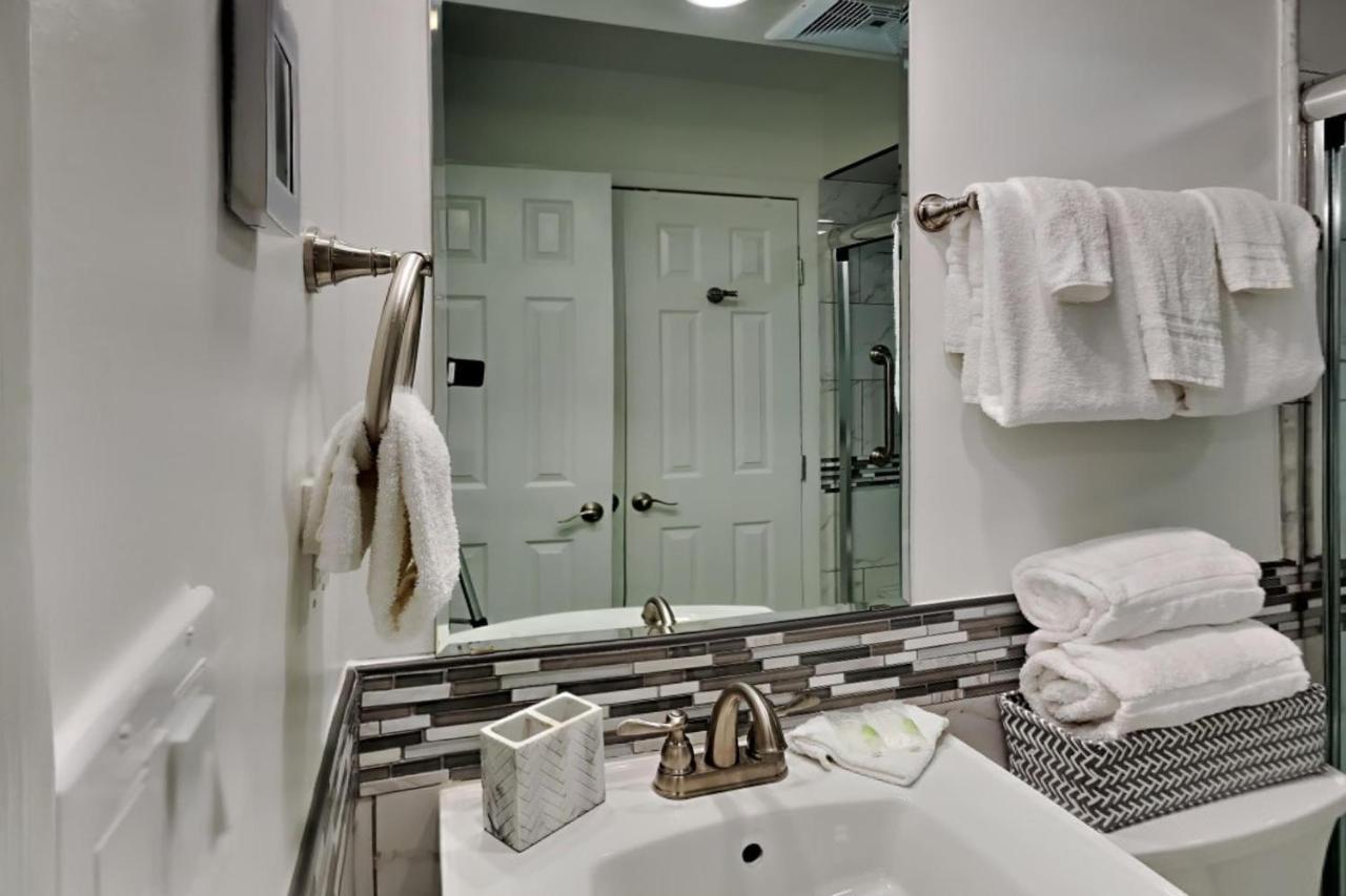 Driftwood Towers 1f - Palm View Apartment *