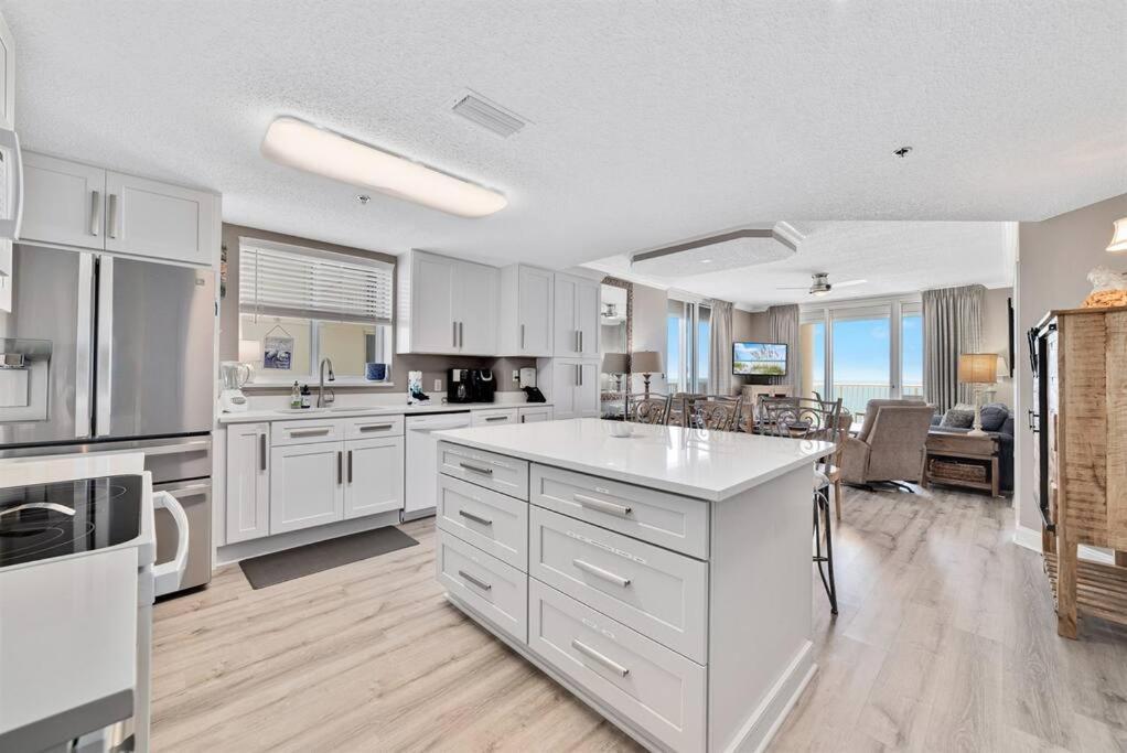 Club B1701-new Rental- Gorgeous Corner Unit Gulf Shores