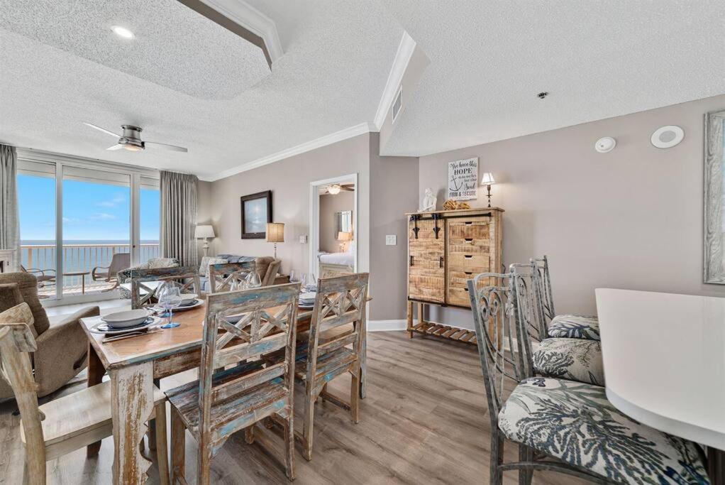Apartment Club B1701-new Rental- Gorgeous Corner Unit
