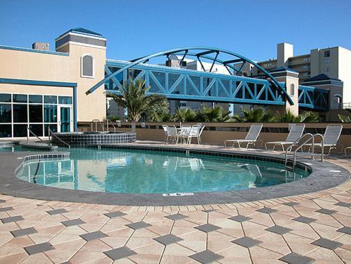 Crystal Tower 407 By Albvr - Beachfront Pool, Great Amenities And Private Walk-over To * Gulf Shores