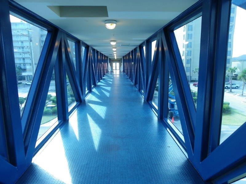 Holiday home Crystal Tower 407 By Albvr - Beachfront Pool, Great Amenities And Private Walk-over To *