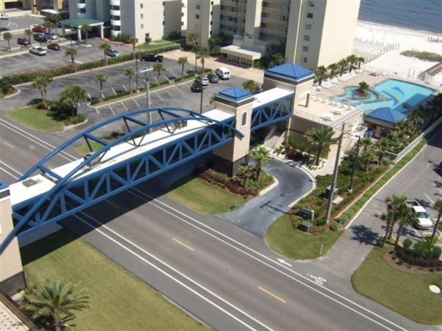 Holiday home Crystal Tower 407 By Albvr - Beachfront Pool, Great Amenities And Private Walk-over To Gulf Shores