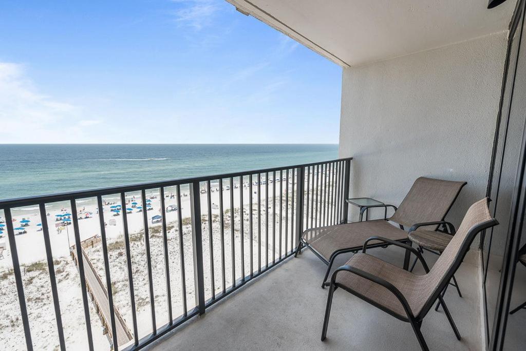 Island Winds West 875 By Albvr - Upgraded Beachfront - Fantastic Location Holiday home *