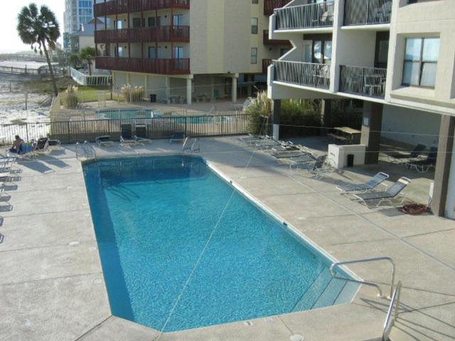 Island Winds West 875 By Albvr - Upgraded Beachfront - Fantastic Location