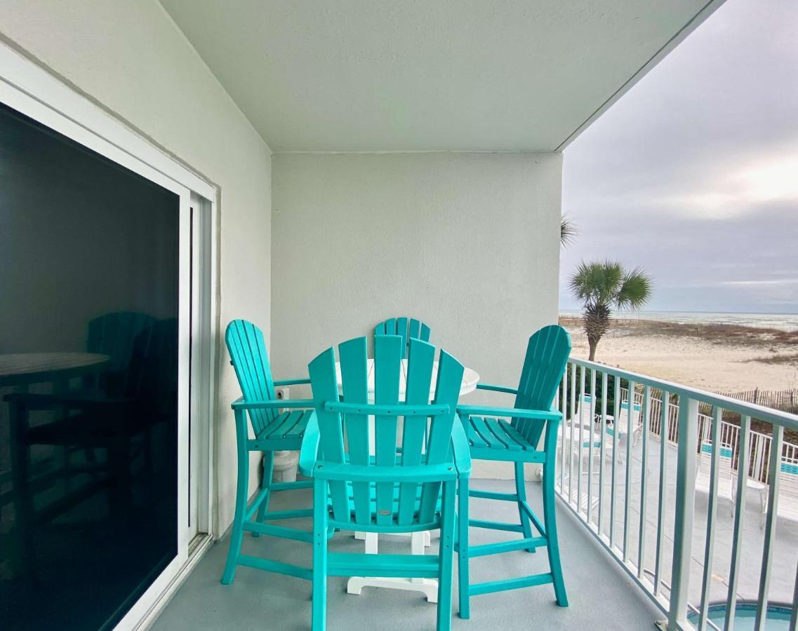 Tropic Isles 102: Beachfront Views Near Events