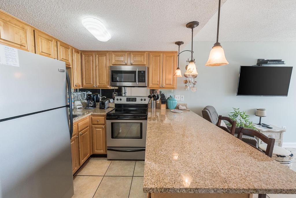 Island Winds West 875 By Albvr - Upgraded Beachfront - Fantastic Location Gulf Shores