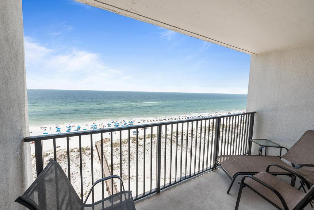 Island Winds West 875 By Albvr - Upgraded Beachfront - Fantastic Location Holiday home *