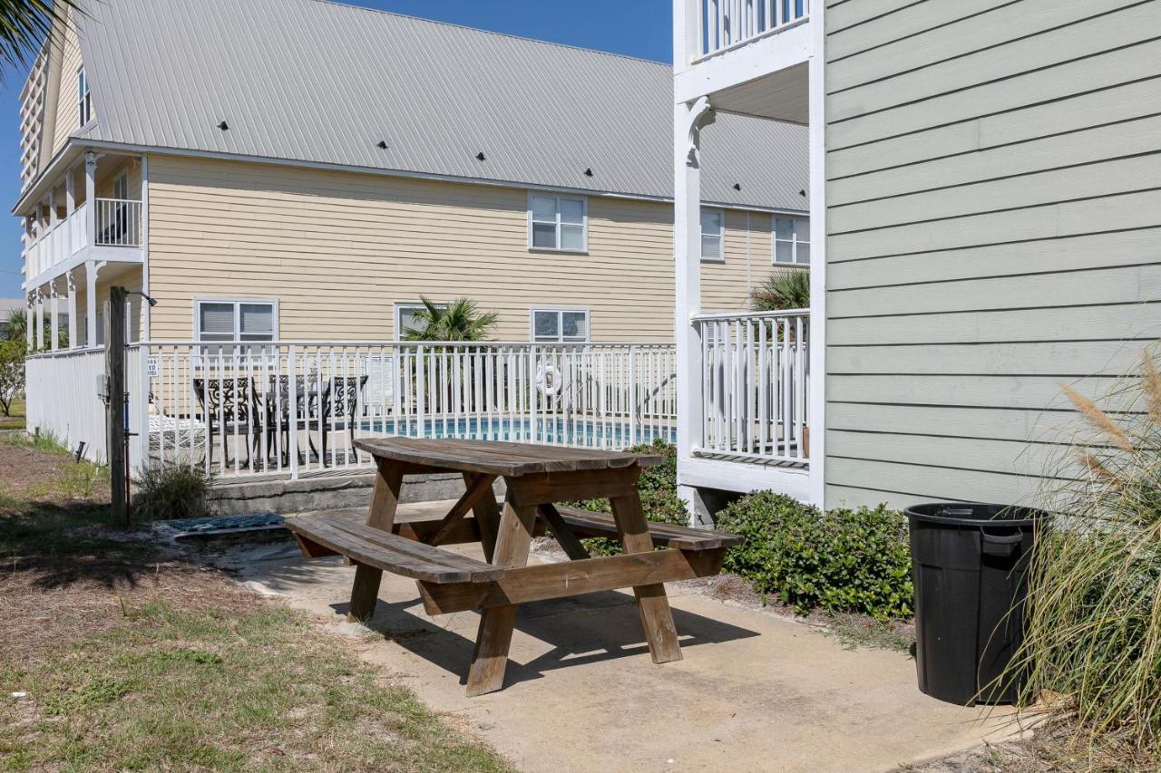 Three C's 202 Apartment Gulf Shores