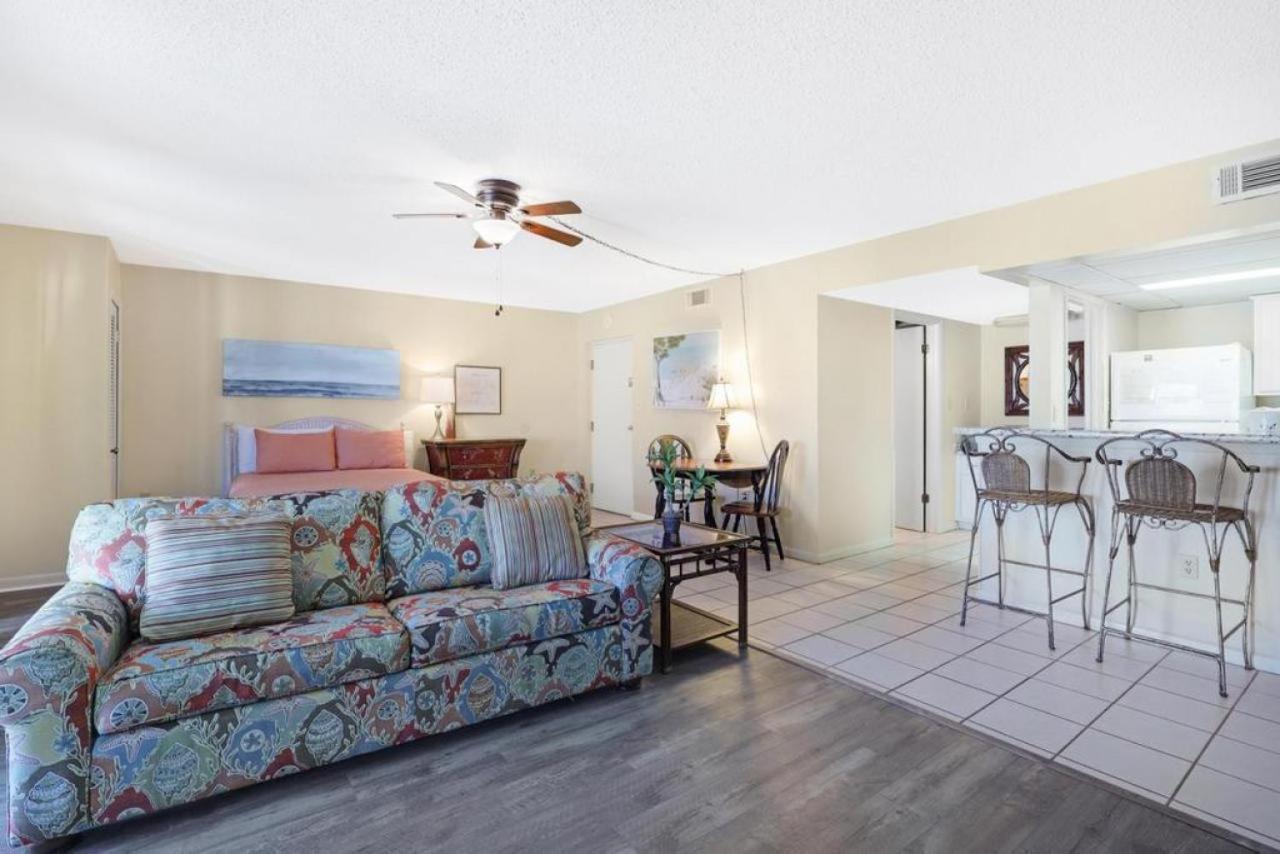 Gulf Tower 1c * Gulf Shores