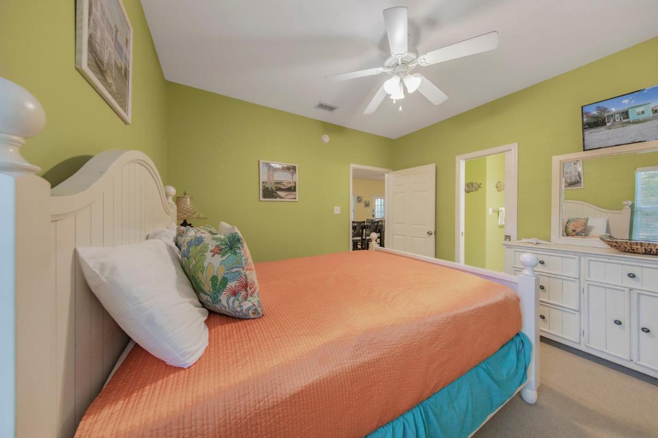 Peaceful In Fort Morgan Pool And Hot Tub Holiday home *