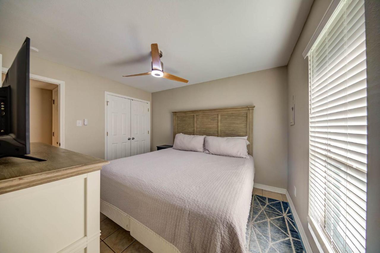 In With Pool-windjammer-b4 Holiday home Gulf Shores
