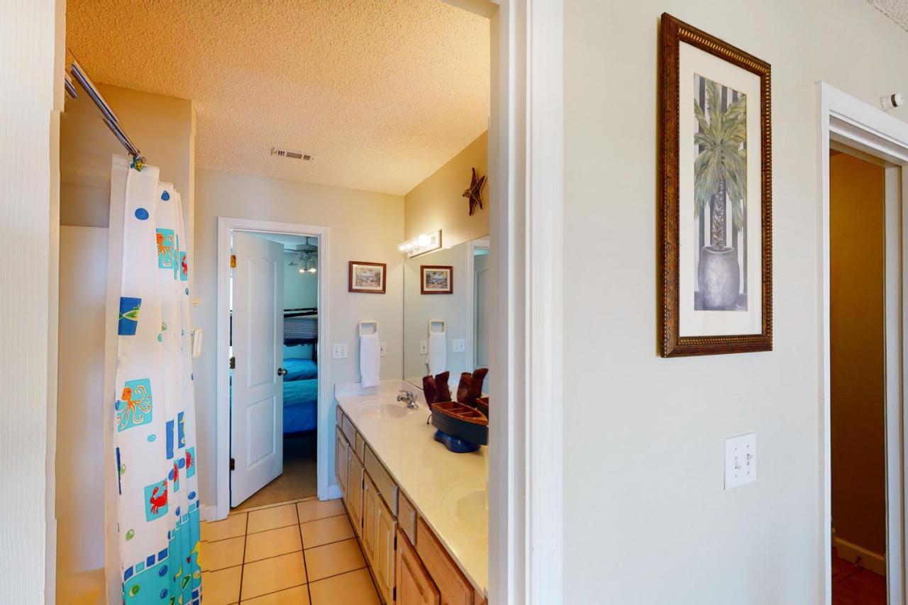 Emerald Seas - Seahorse * Gulf Shores