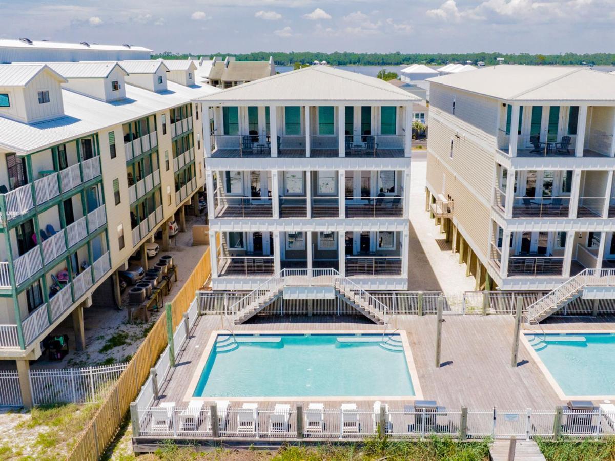 Holiday home Caribe East A