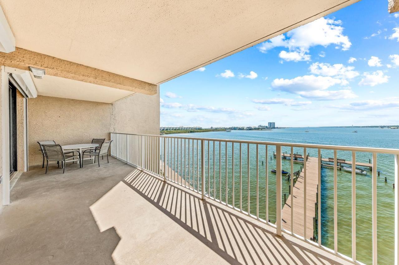 Compass Point 303 Apartment *