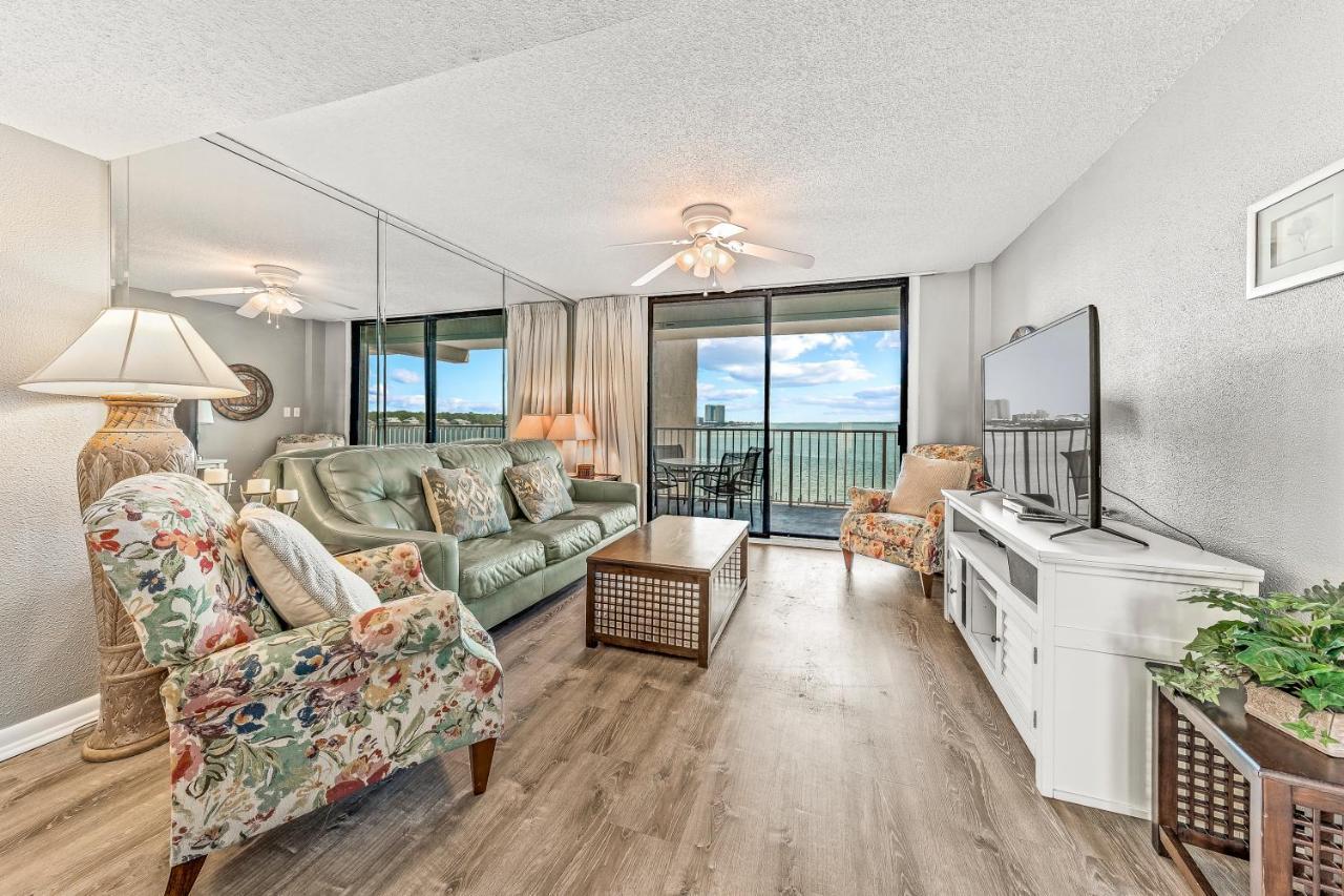 Compass Point 303 *