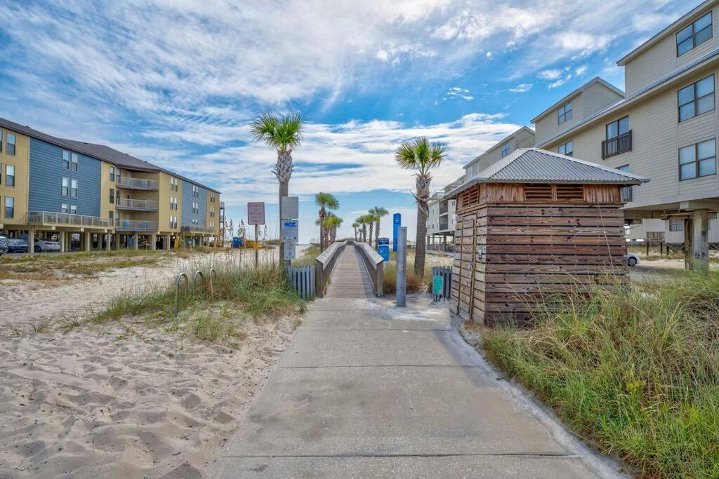Amazing New House - Steps Away From Beach! Gulf Shores