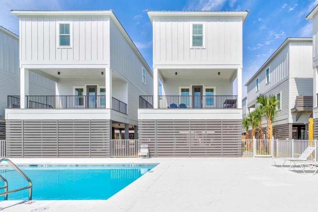 Amazing New House - Steps Away From Beach! *