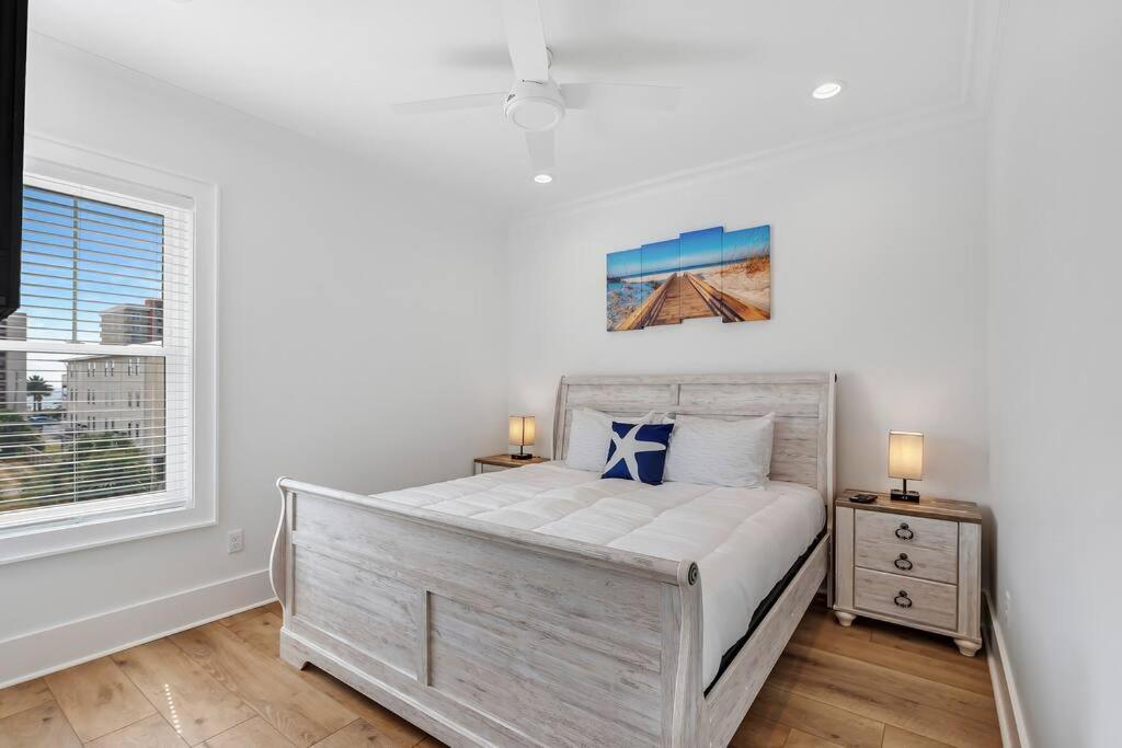 Amazing New House - Steps Away From Beach! Holiday home Gulf Shores