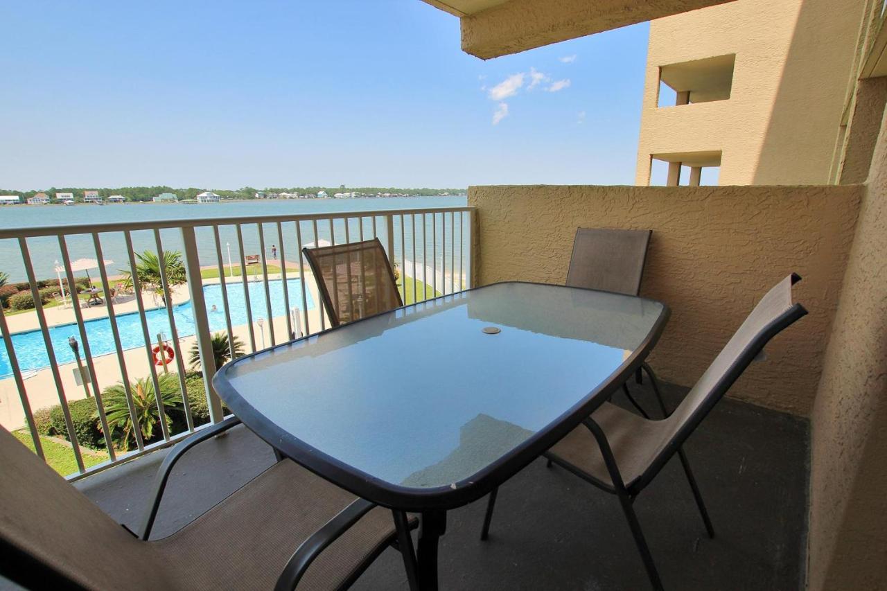 Compass Point 205