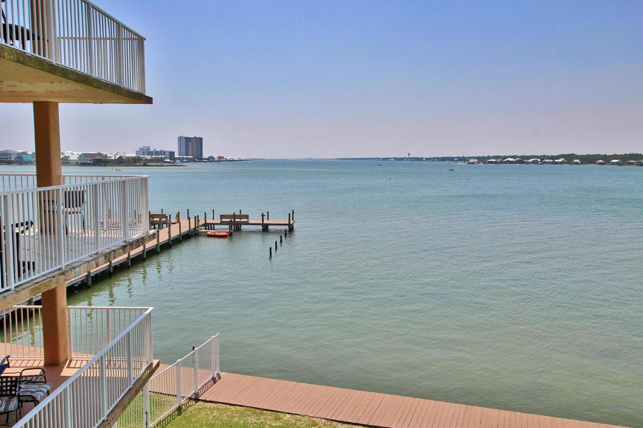 Holiday home Compass Point 205