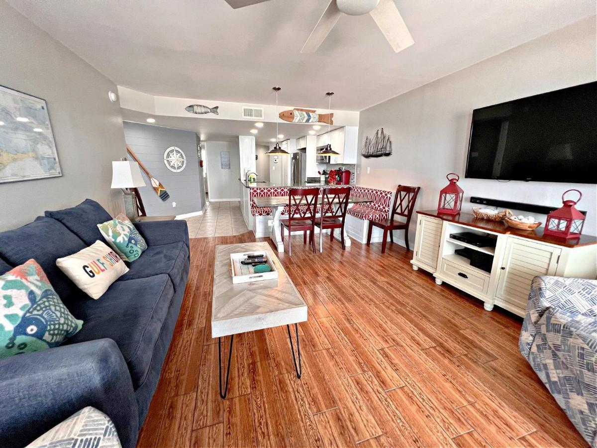 Regatta 201b Apartment *