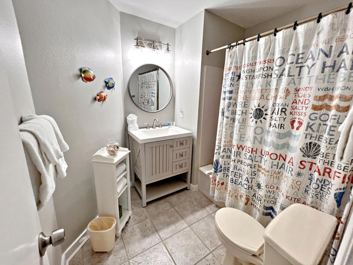 Regatta 201b Apartment *