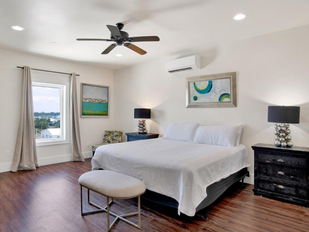Holiday home Caribe East A